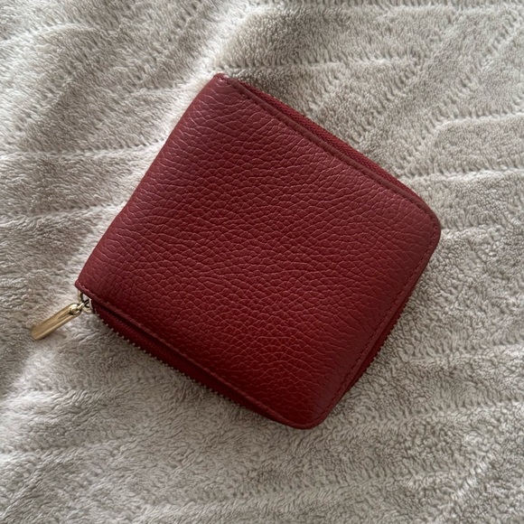 Cuyana Burgundy Leather Zip Wallet - Picture 5 of 5